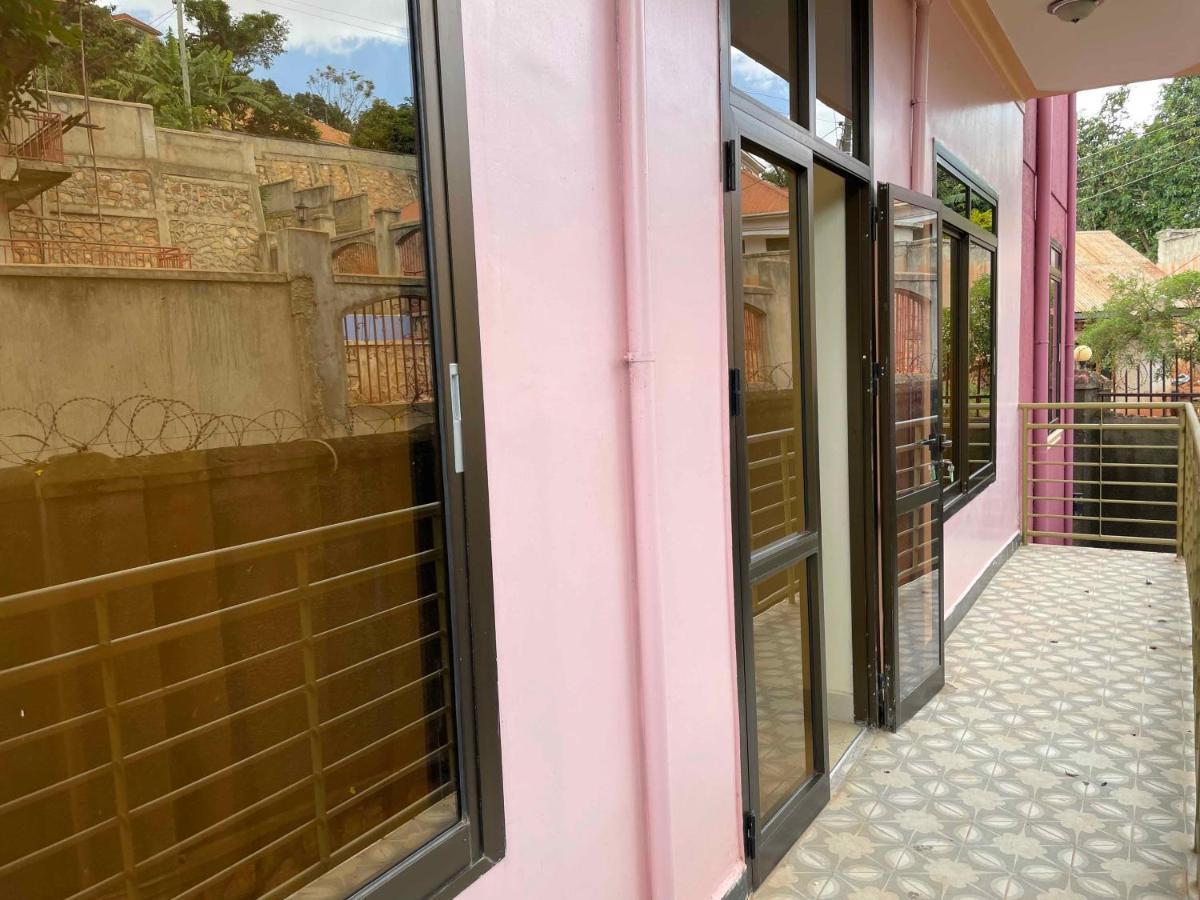 Jaffa Suites Kampala Eksteriør billede